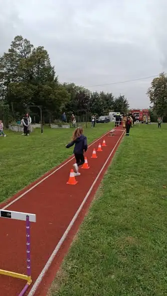 Piknik Sportowy w Jaworznie: Strażacy z OSP pokazali dzieciom, jak wygląda służba
