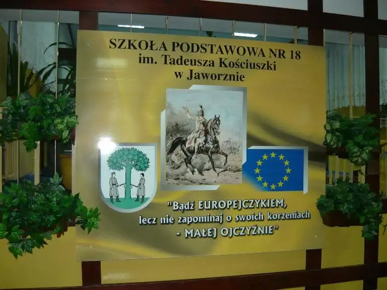 Światowy Dzień Drzewa w klasie 1a – kreatywna lekcja ekologii