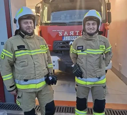 Dwaj druhowie z OSP Ciężkowice zdali egzamin na strażaków ratowników